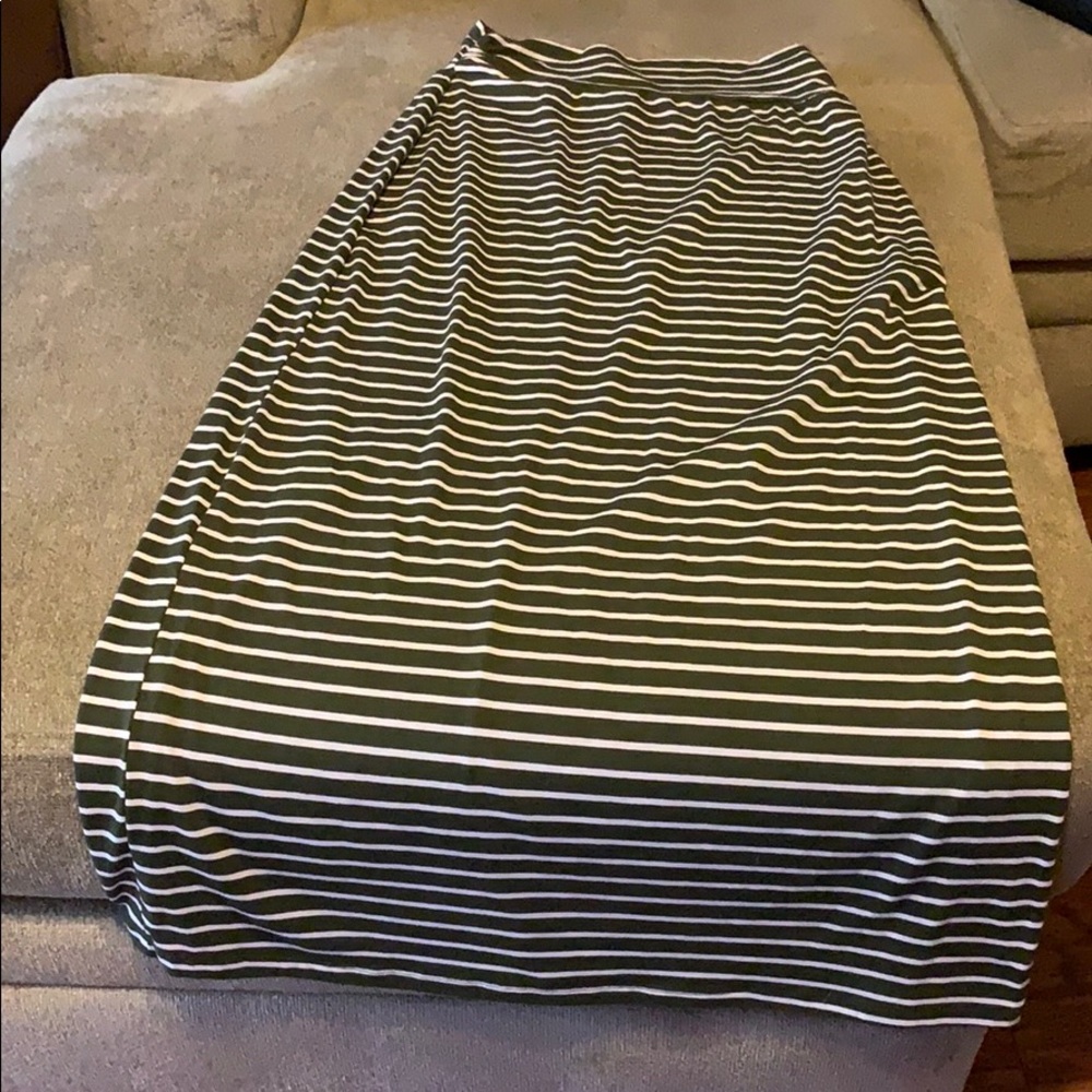 Connection 18 Maxi Skirt